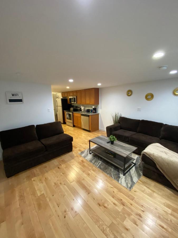 Brand New 2 Bed 2 Bath Centrally Located *